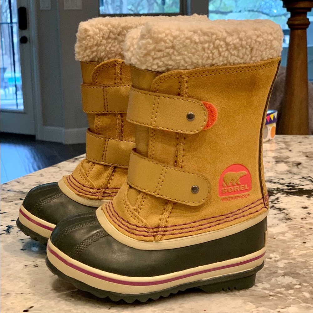 Sorel (toddler) Strap Snow Boots - size 8